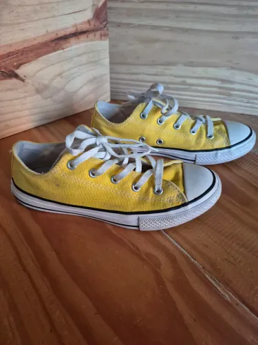 Tênis All Star Converse Amarelo n°31