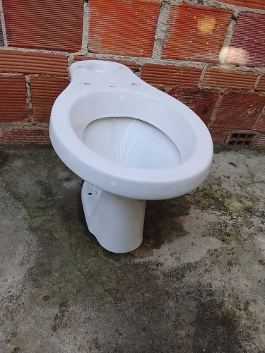 Vaso sanitário acoplado lacosa