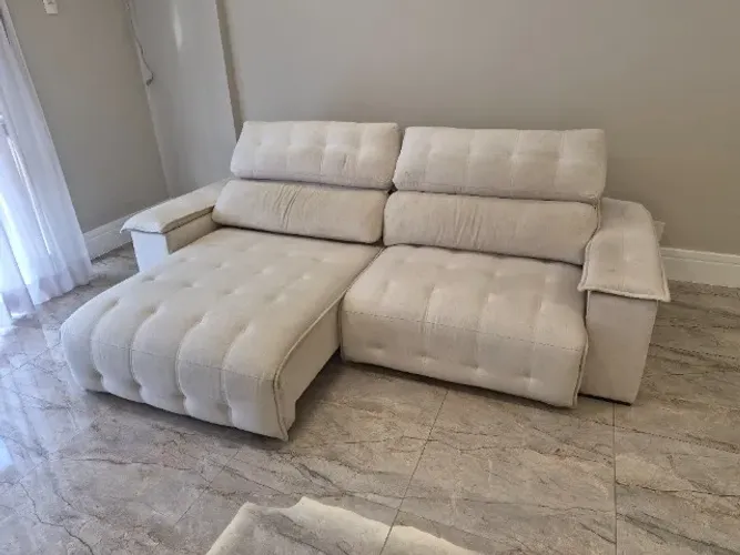 Sofá retrátil