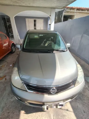 Nissan Tiida S 1.8/1.8 Flex 16V Mec. 2013