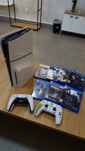 Ps5 slim 1Tb 2 controles 7 jogos Passo cartão