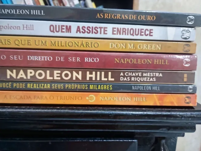 Napoleon Hil na promoção. Menor preço.