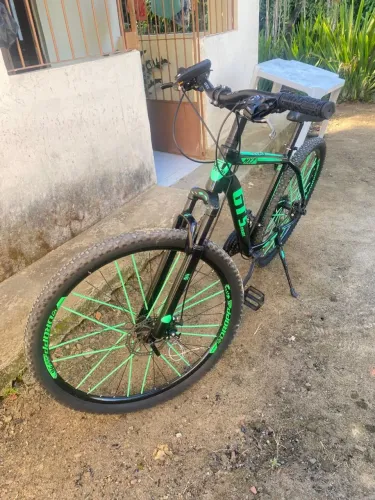 Bike para vender ligeiro no valor de 800 reais
