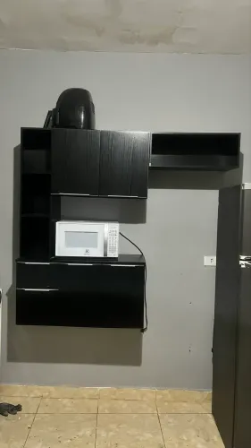 Armário pequeno 4 portas