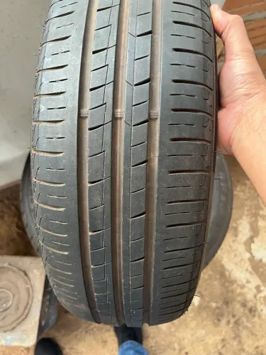 04 pneus 185/60/15