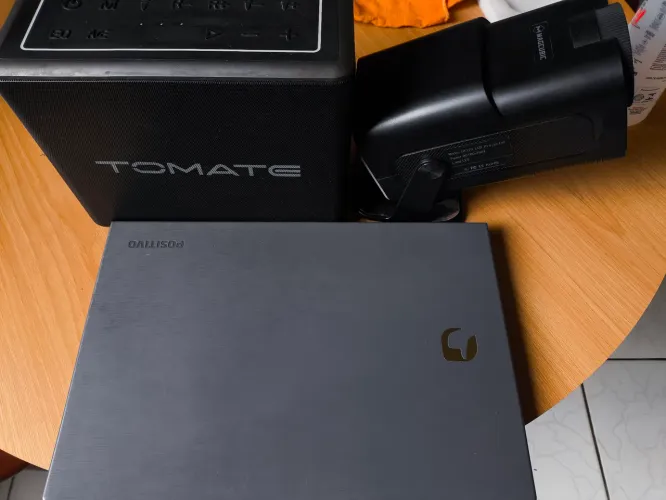 KIT MULTUMÍDIA: NOTEBOOK, CAIXA D SOM, PROJETOR 