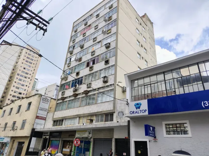Sala comercial para locação no Centro