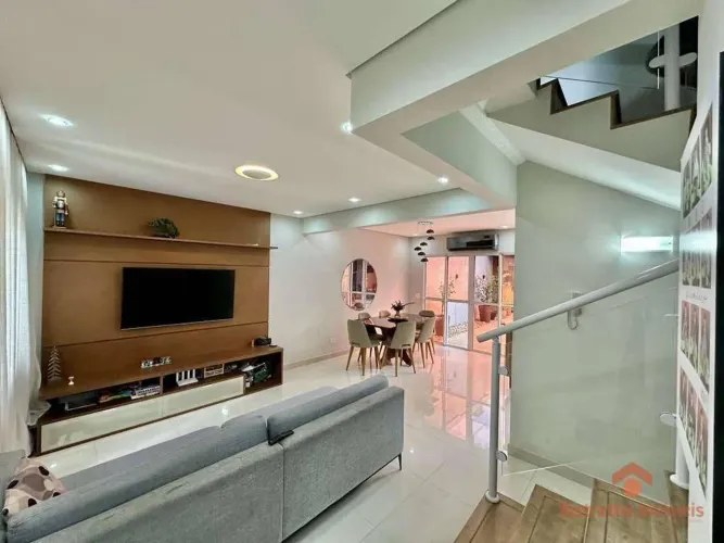 Sobrado à venda, 96 m² por R$ 775.000,00 - Jardim Pioneira - Cotia/SP