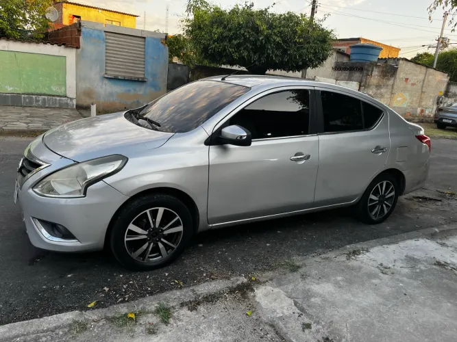 Nissan Versa SL 1.6 16V Flexstart 4P Aut. 2018