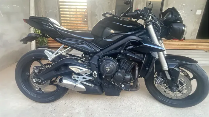 Street triple 765