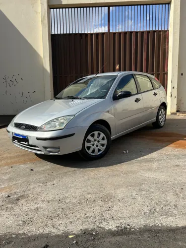 Ford Focus 1.6 S/se/se Plus Flex 8v/16v 5P 2006