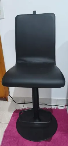 Cadeira banqueta alta com encosto