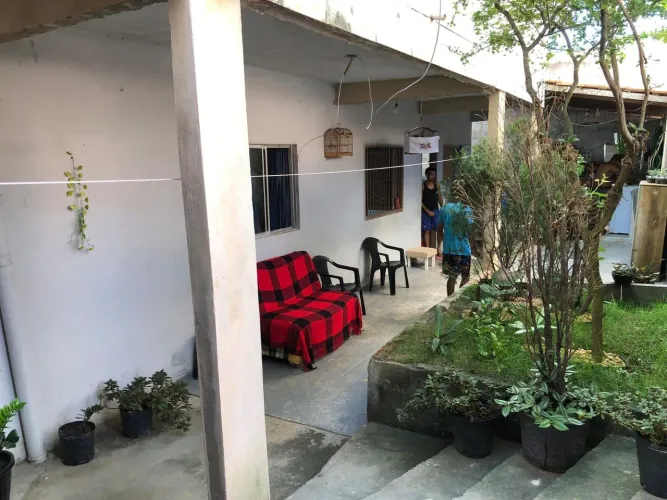 OPORTUNIDADE vendo 4 casas na praia da sereia