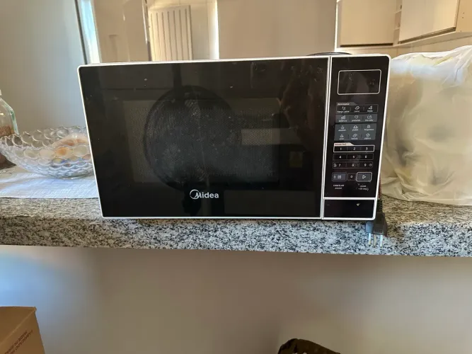 Microondas midea 20l