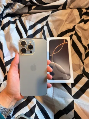 iPhone pro Max 