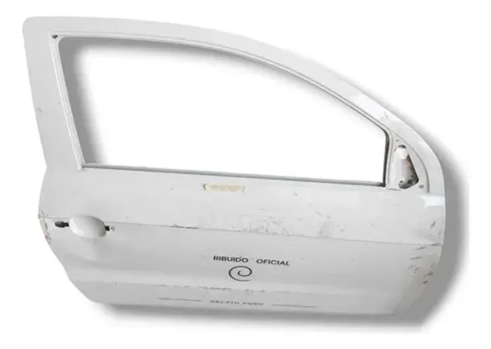 Porta Dianteira Direita Volkswagen Saveiro G5 G6 G7 Detalhe Dianteira Direito Branca