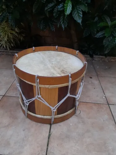 Alfaia de Maracatu Artesanal - Som Marcante, Leve e em Ótimo Estado!