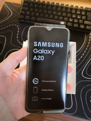 Samsung Galaxy A20