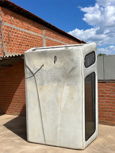Capota de fibra F250