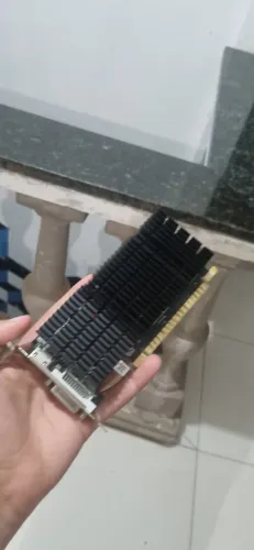 Gt 710 sem caixa 