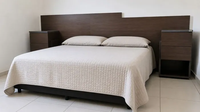 CABECEIRA DE CAMA COM CRIADO MUDO CÔMODA