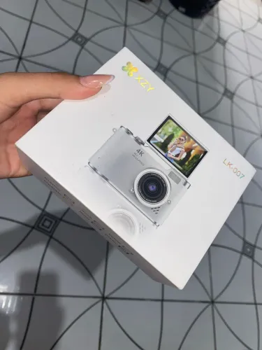  Vendo câmera (infantil e para pré adolescente)