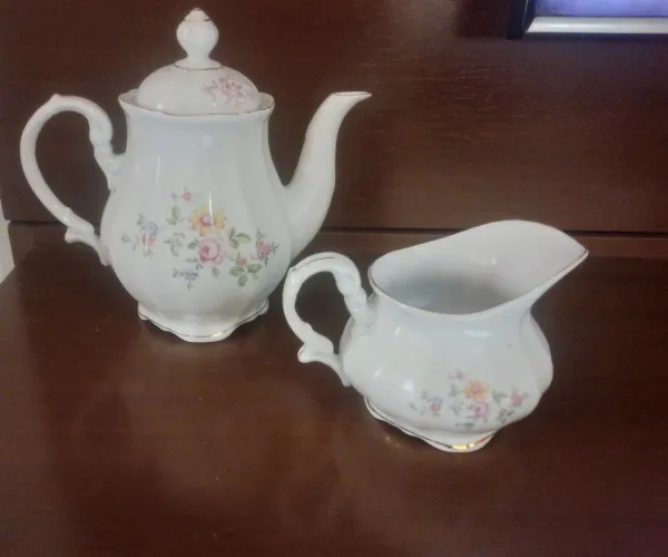 Conjunto de porcelanas Steatita Paraná 