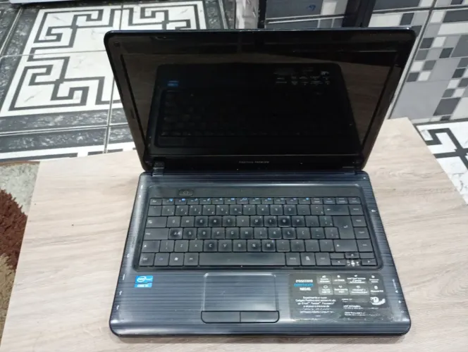 Notebook positivo Premium para retirar peças