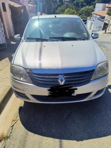 Renault Logan Expression Hi-flex 1.6 8V 4P 2012