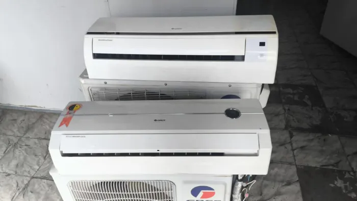 Vendo ar condicionado split 18.000 BTUs inverter com instalação 