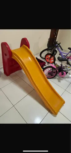 Escorregador Infantil