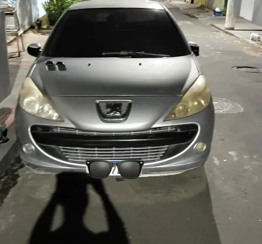 Peugeot 207 Sed. Passion XR Sport 1.4 Flex 8V 4P 2011