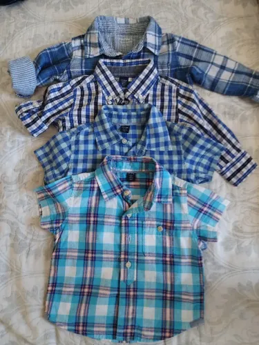 Lotinho de camisas Baby Gap Menino 12 a 18 meses 