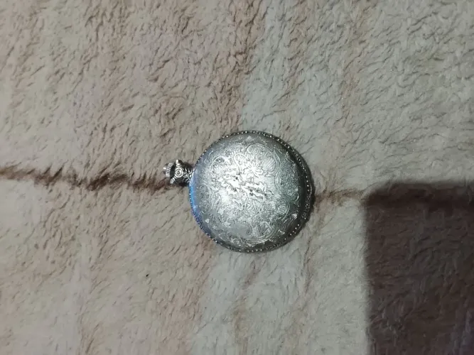 Vendo relógio antigo para colecionador 
