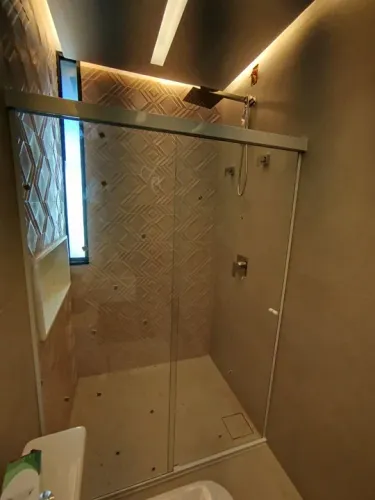 Instalação de box etc..