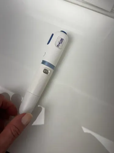 Caneta Pen CARE , vendo .