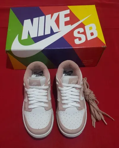 Tênis Nike Dunk Qualidade Premium Tam: 35 