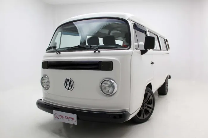 VOLKSWAGEN KOMBI 1.6 STD 8V ÁLCOOL 3P MANUAL
