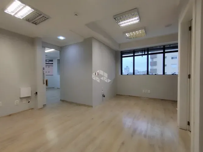 Sua sala comercial ideal te espera! com 91,19m² e uma vaga