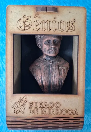 Busto esculpido Marie Curie 7,5 cm em perfeito estado escultura em resina