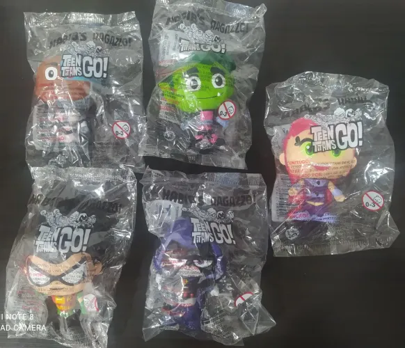 Jovens Titãs lacrados brindes promocionais