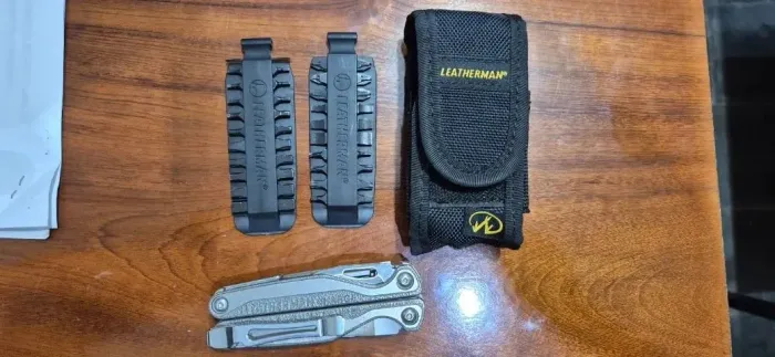 Canivete Leatherman Charger TTi em titânio (multiuso)  