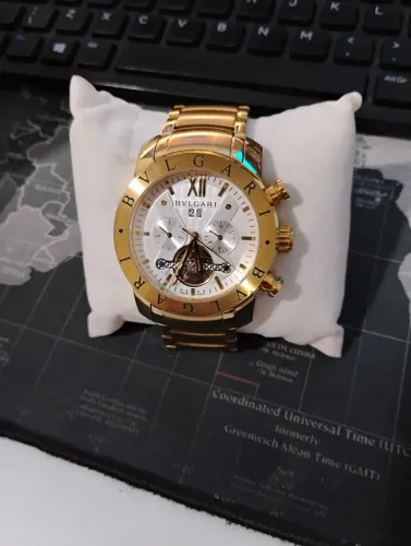 Relógio Bvlgari Yakuza Dourado
