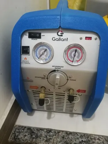 Máquina de Refrigeração Gallant - Usada