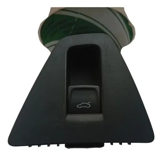 Botão de Destravamento do Porta-Malas VW Jetta GLI 2.0 Turbo 2024