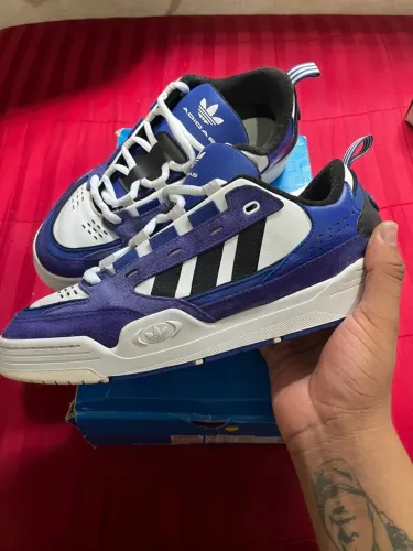 Tênis adidas ad2000