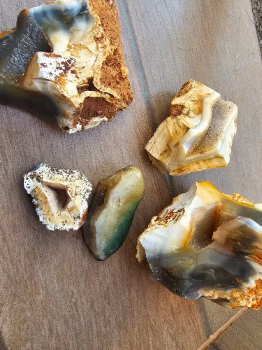 Lote de geodos naturais 5 peças únicas!