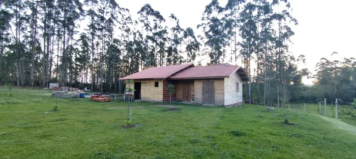 Sítio 5000 metros quadrados em Rolante RS Casa em Construção Edícula Galpão