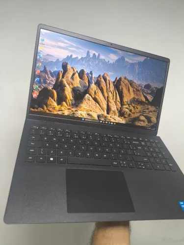 Notebook Dell i5 13geraçao, 16gb, SSD NVMe 512gb, vídeo iris, em 10x sem juros 