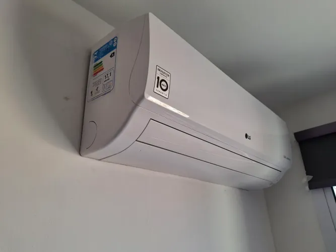Vendo Ar condicionado LG diálogo inverter